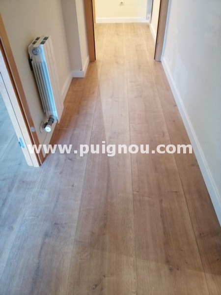 FUSTERIA PUIGNOU-PARQUET DE ROBLE.